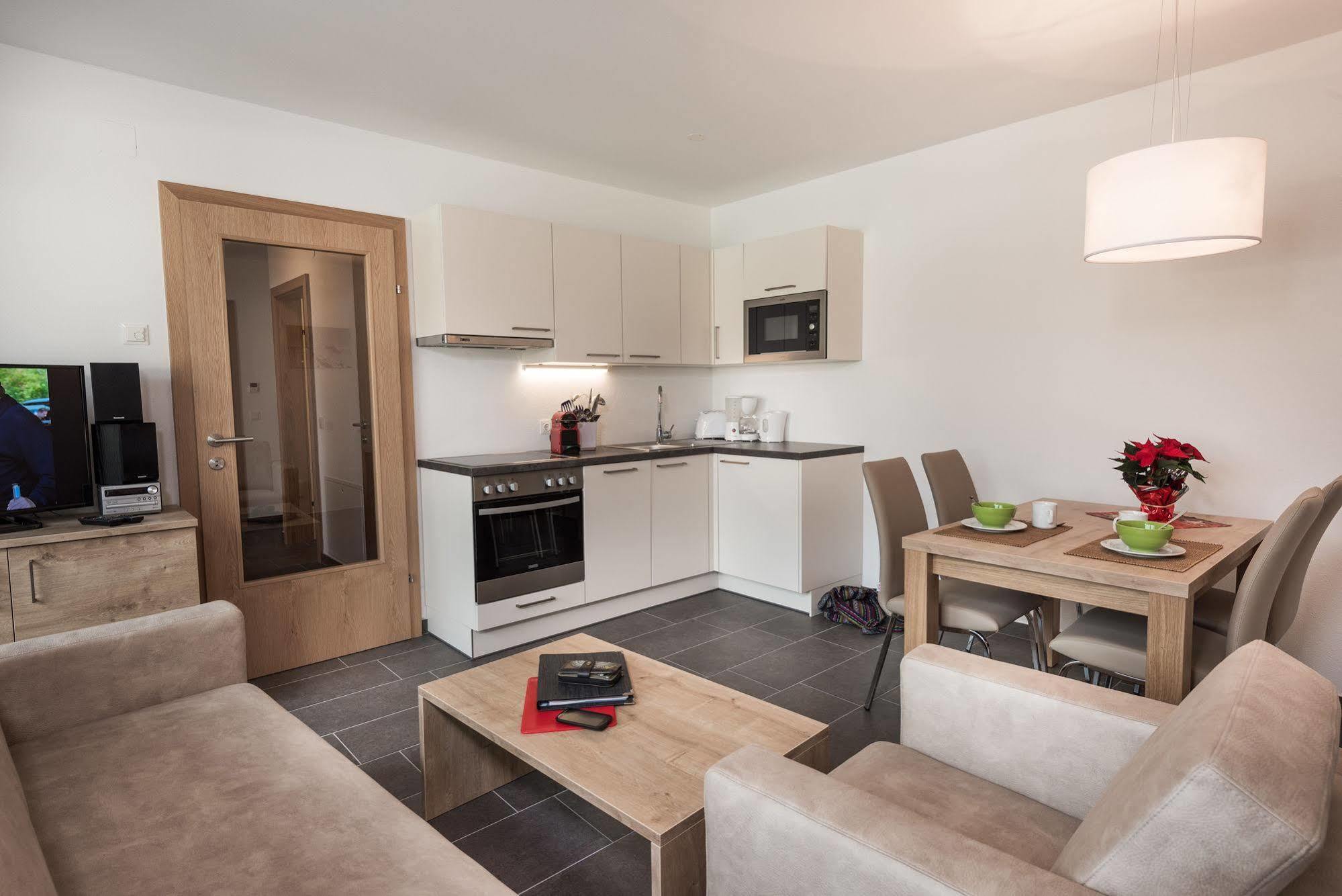 צל-אם-זי Apartment Centrum - Steinbock Lodges מראה חיצוני תמונה